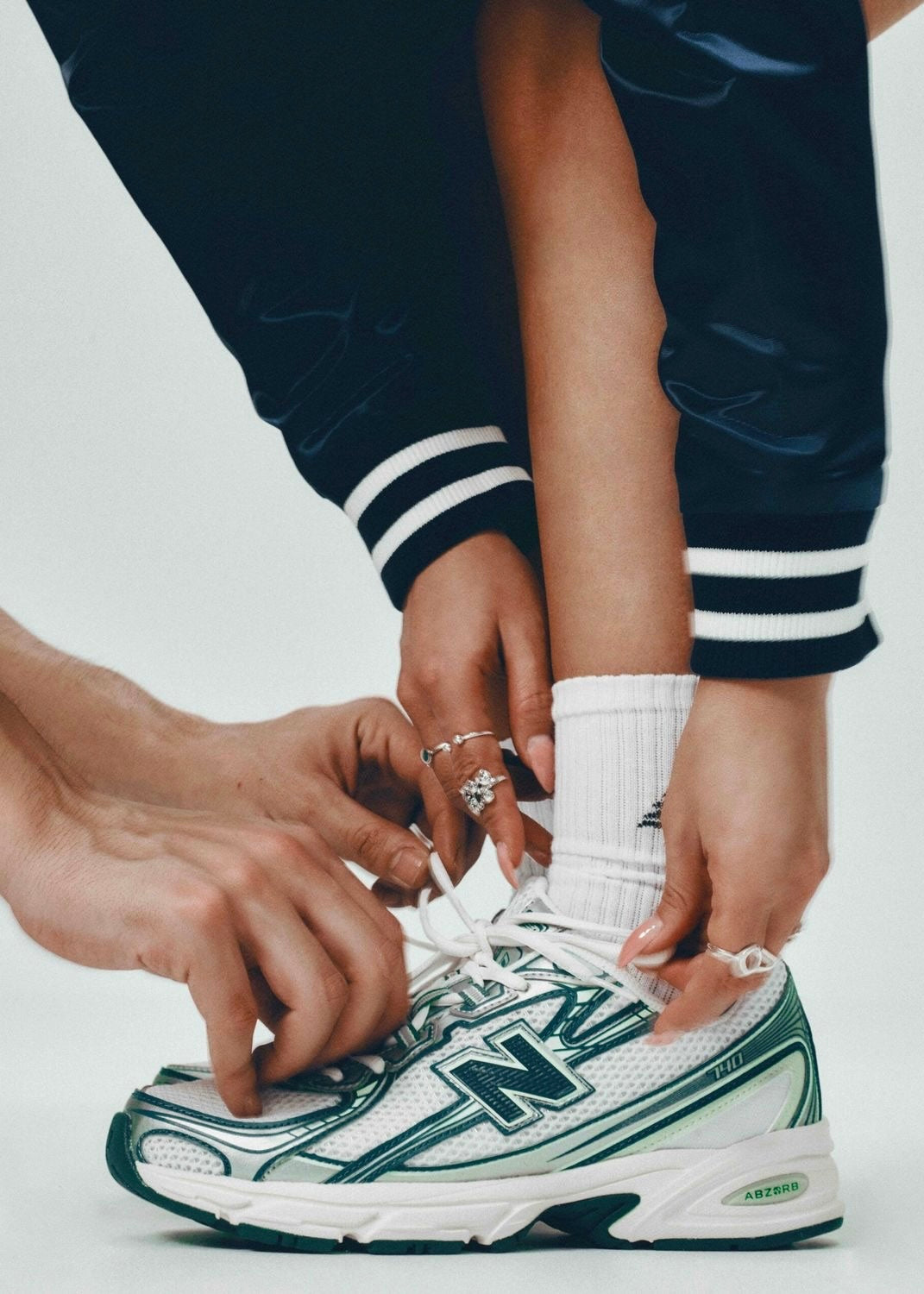 NEW BALANCE