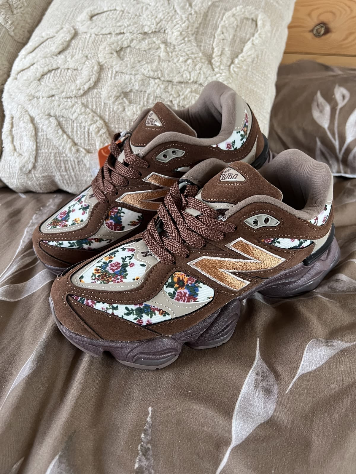 New Balance 9060 atmos Pink ‘Timeless Beauty’